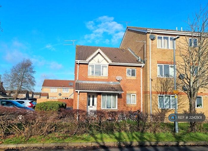 1 Bedroom End Of Terrace House To Rent In Barnum Court, Swindon, SN2