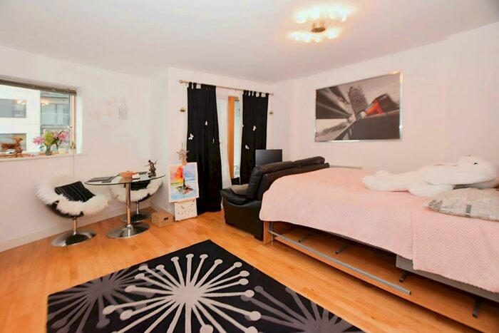 1 Bedroom Flat To Rent In Jefferson Place, Fernie Street, Green Quarter, Manchester, M4