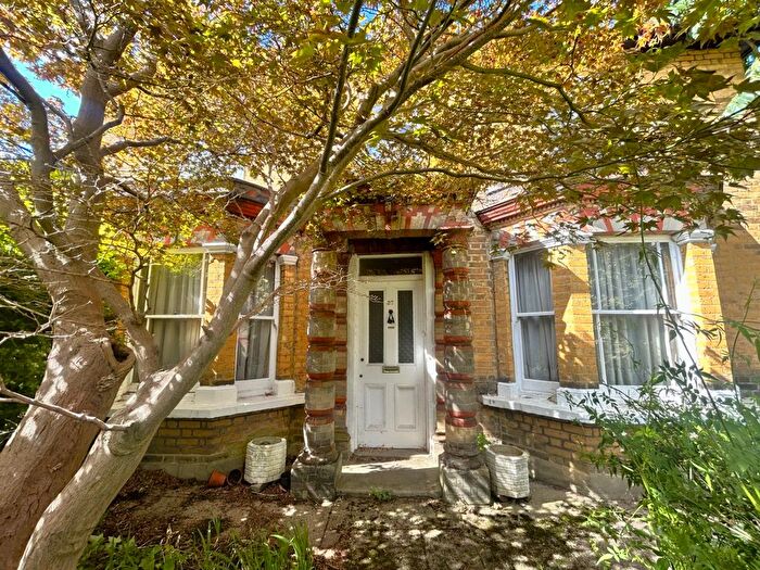 2 Bedroom Semi-Detached House For Sale In Mattock Lane, London, W13