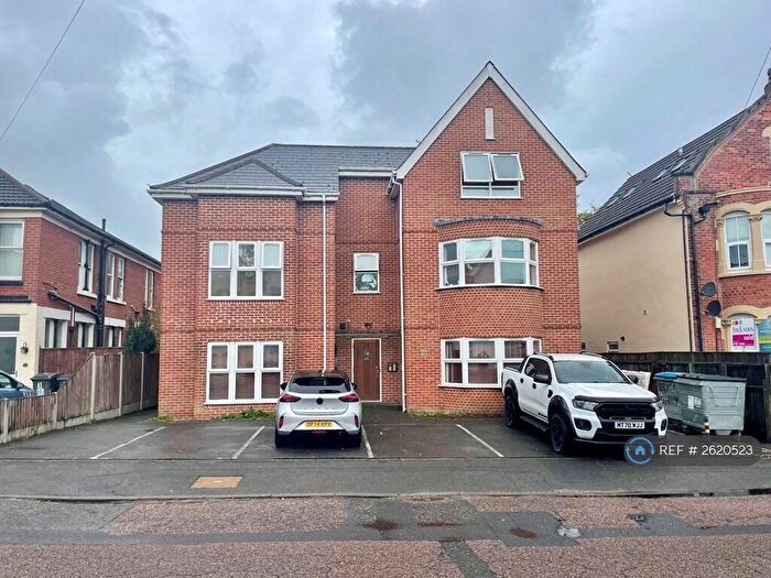 1 Bedroom Flat To Rent In Drummond Road, Bournemouth, BH1
