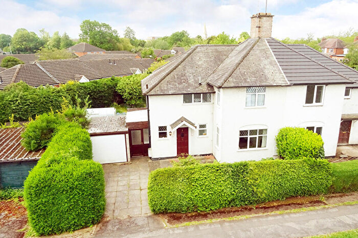 3 Bedroom Semi-Detached House For Sale In The Broadway, Market Harborough, LE16