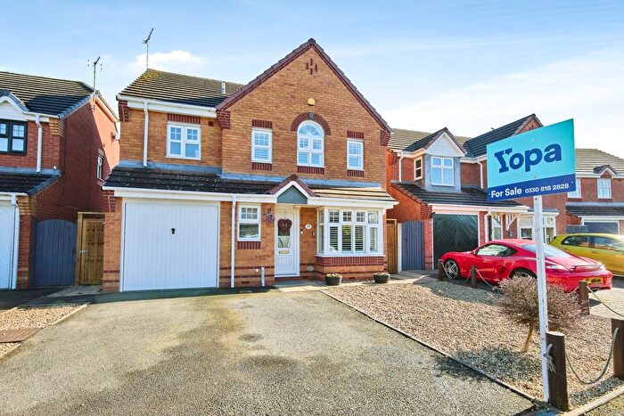 4 Bedroom Detached House For Sale In Amberlands, Burton-On-Trent, DE13