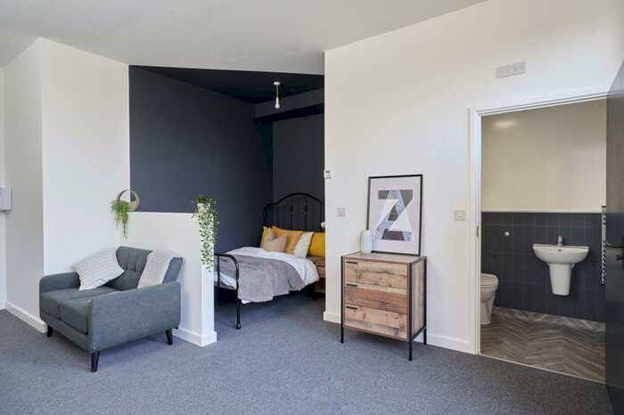 Studio To Rent In Blackswarth Road, Bristol, BS5