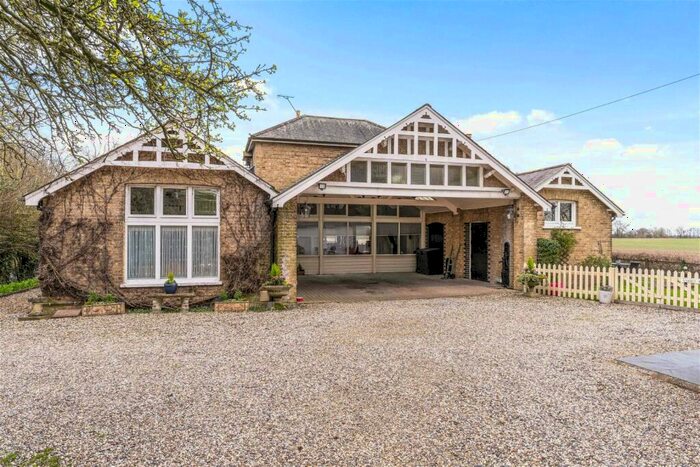 5 Bedroom Detached House For Sale In The Coach House, Widford, SG12