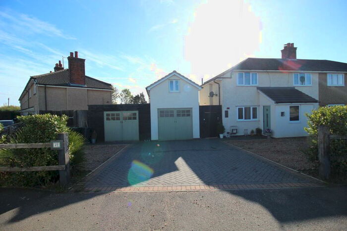 3 Bedroom Semi-Detached House For Sale In Bury Hill, Potton, Sandy, SG19