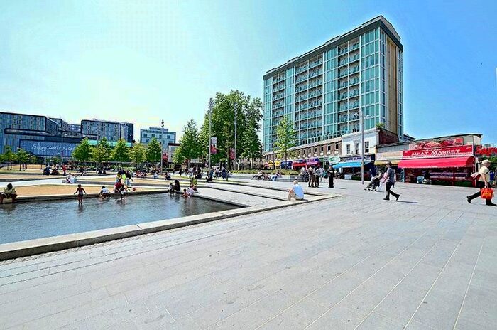 2 Bedroom Flat To Rent In The Vista Building, Calderwood Street, London, SE18