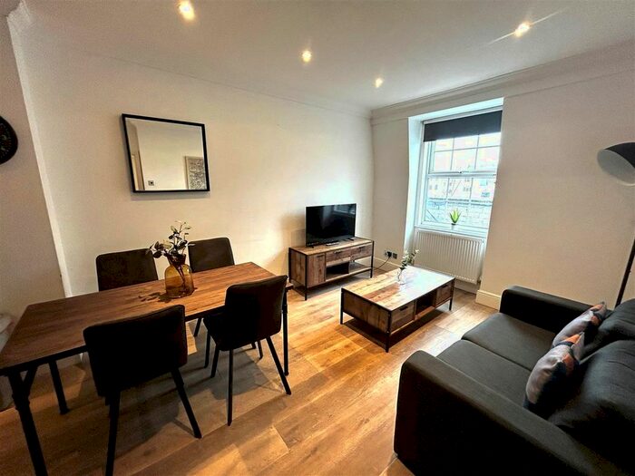 2 Bedroom Flat To Rent In Richmond Place, Brighton, BN2