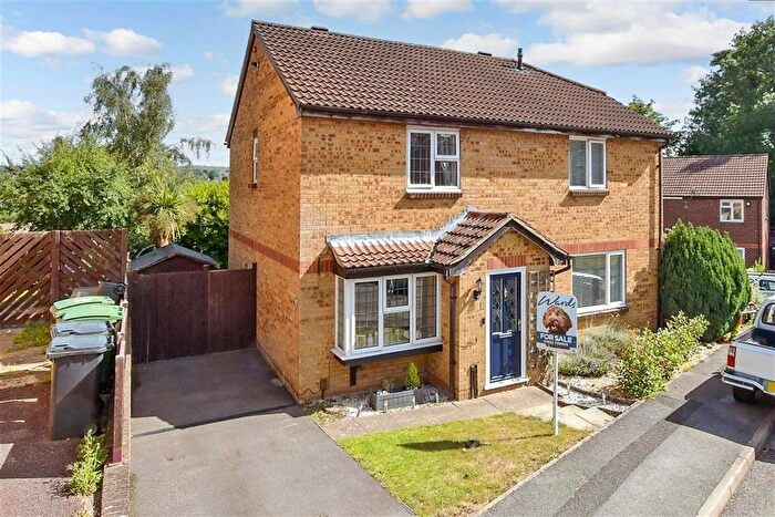 3 Bedroom Semi-detached House For Sale In Gorham Drive, Downswood, Maidstone, Kent, ME15