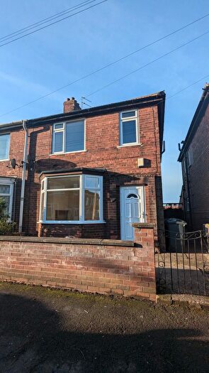 3 Bedroom Semi-Detached House To Rent In Alfred Street, Gainsborough, DN21