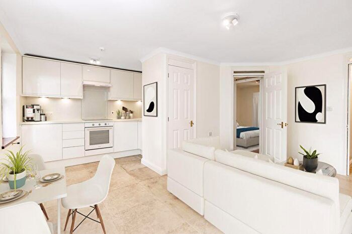 1 Bedroom Apartment To Rent In Ambury Road South, Huntingdon, PE29