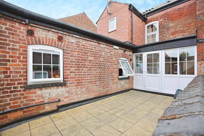 1 Bedroom Flat To Rent In Little Church Street, Rugby, CV21
