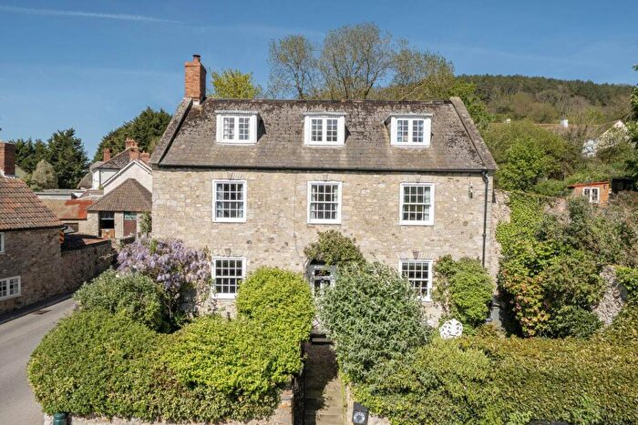 5 Bedroom Semi-Detached House For Sale In Chapel Street, Axmouth, Devon, EX12