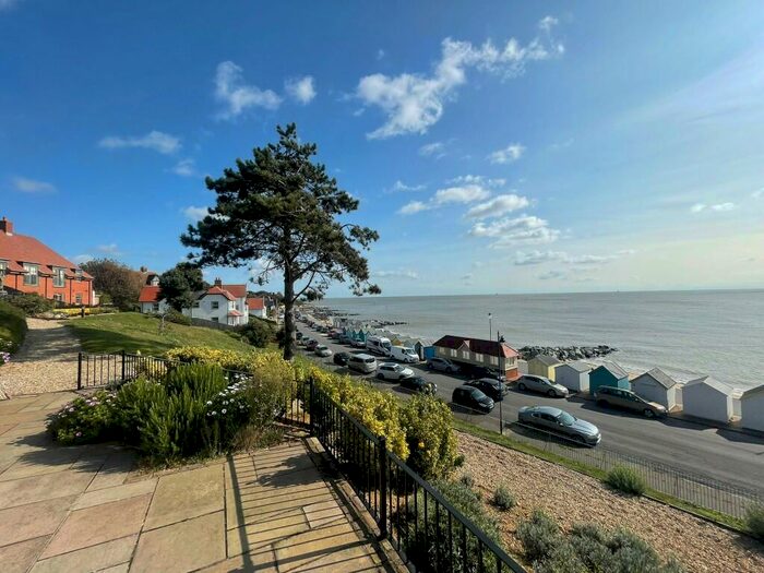 2 Bedroom Detached Bungalow To Rent In The Bartlet, Undercliff Road East, Felixstowe, Suffolk, IP11