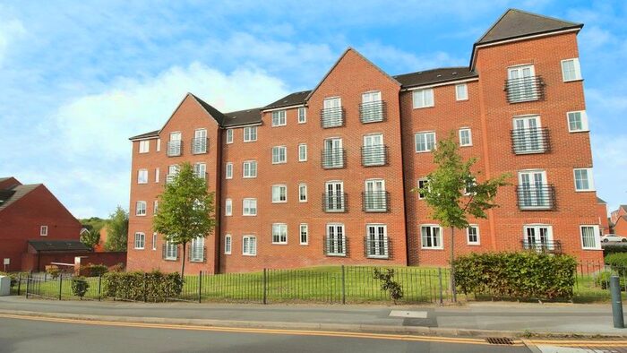 2 Bedroom Flat For Sale In The Willows, Fenton Gate, Middleton, Leeds, LS10