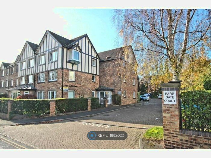 1 Bedroom Flat To Rent In Constitution Hill, Woking, GU22