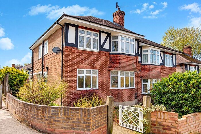 2 Bedroom Maisonette To Rent In Glassmill Lane, Shortlands, Bromley, BR2