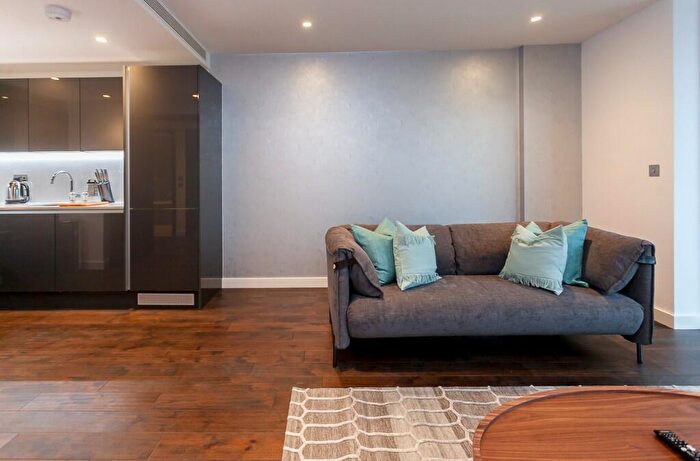 1 Bedroom Apartment To Rent In Royal Mint Street, London, E1