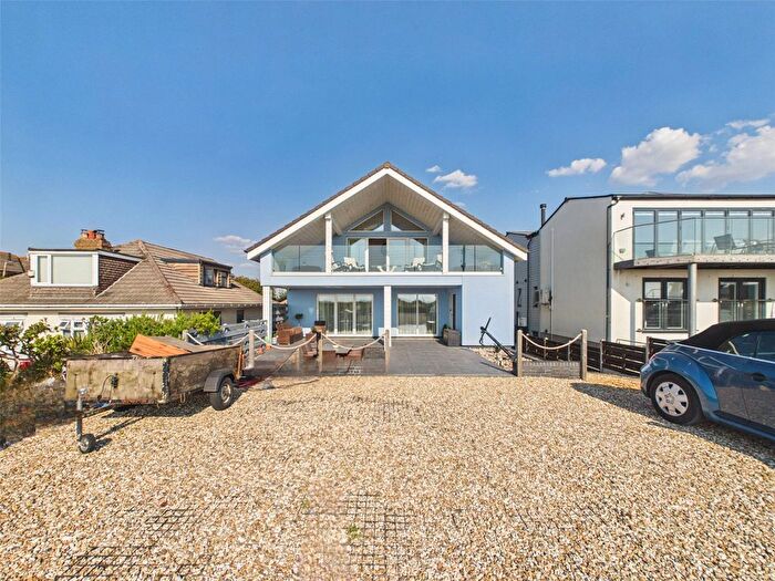 3 Bedroom Detached House For Sale In Beach Road, Kewstoke, Weston-Super-Mare, North Somerset, BS22