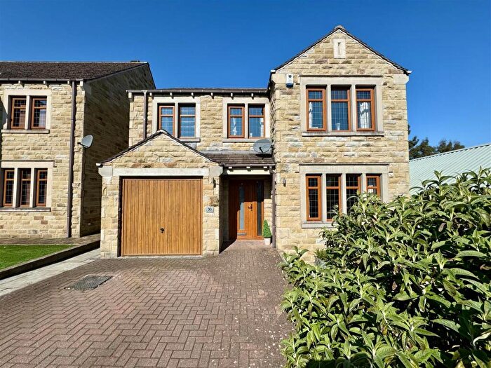 4 Bedroom Detached House For Sale In Honey Head Lane, Honley, Holmfirth, HD9