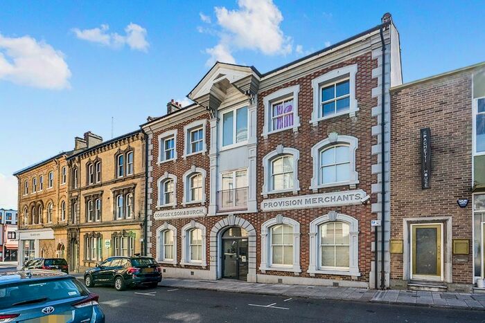 2 Bedroom Flat To Rent In St. Michaels Street, Southampton, SO14