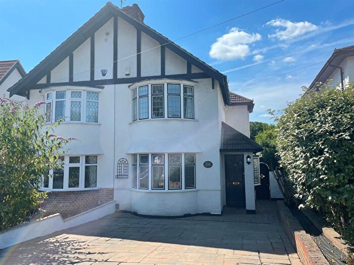 2 Bedroom Semi Detached House For Sale In Crescent Drive, Petts Wood, BR5
