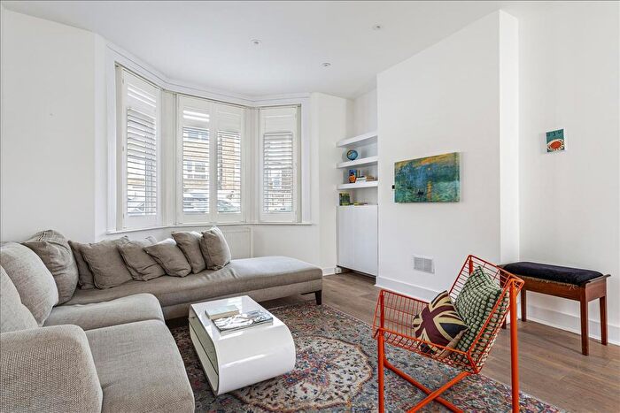 4 Bedroom Terraced House To Rent In Everington Street, Hammersmith, London, W6