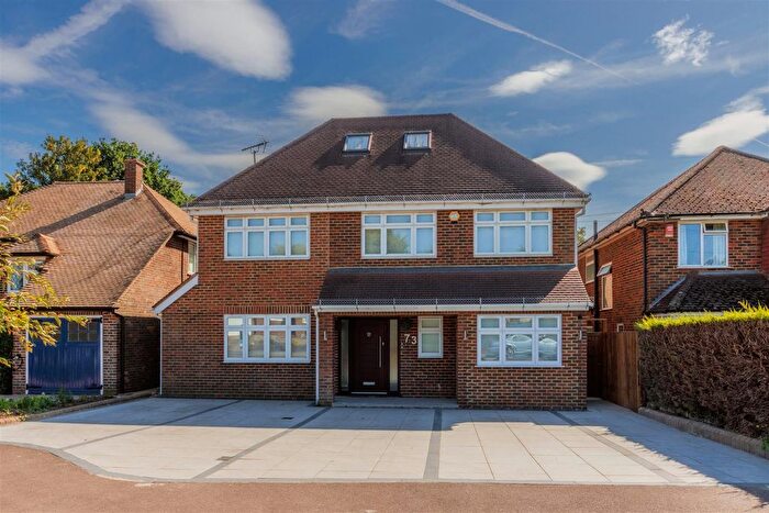 5 Bedroom Detached House For Sale In Newberries Avenue, Radlett, WD7