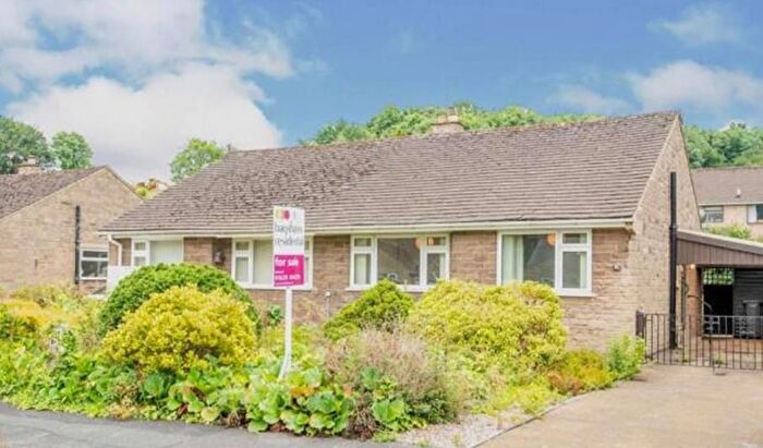 2 Bedroom Bungalow To Rent In Wyedale Crescent, Bakewell, DE45
