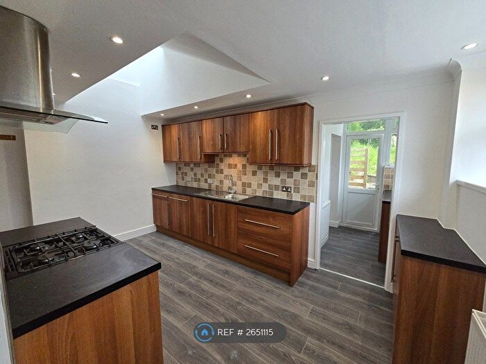 3 Bedroom Semi-Detached House To Rent In Rhosnewydd Terrace, Blackwood, NP12