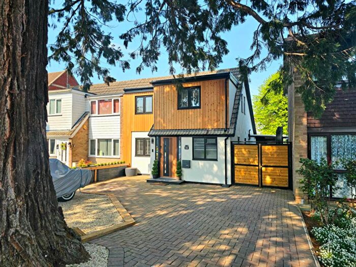 3 Bedroom Semi Detached House For Sale In Colerne Drive, Hucclecote, GL3
