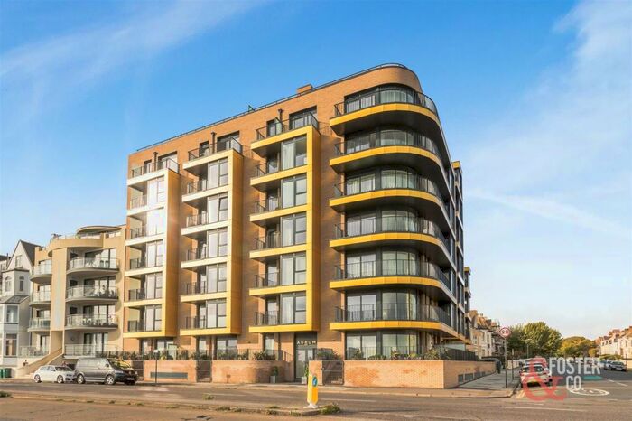 1 Bedroom Flat To Rent In Kingsway, Hove, BN3