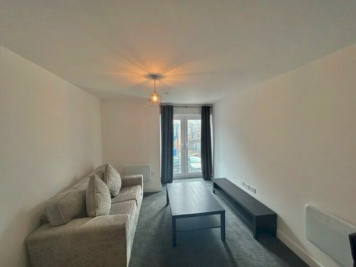 1 Bedroom Apartment To Rent In Richmond Road, Cardiff(City), CF24