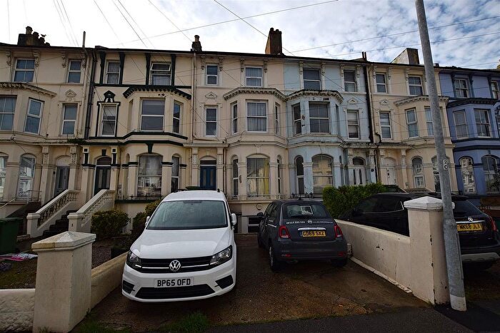 1 Bedroom Flat To Rent In Elphinstone Road, Hastings, TN34