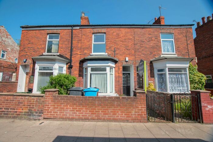 2 Bedroom Terraced House To Rent In Newland Avenue, Hull, HU5