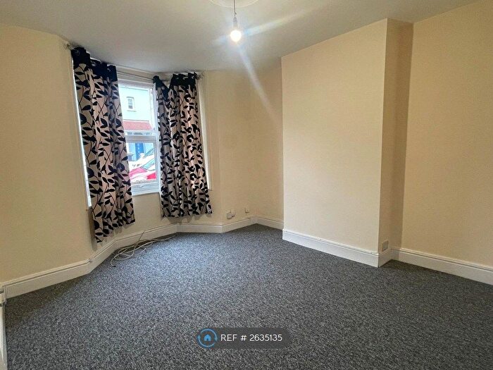 4 Bedroom Terraced House To Rent In Washington Avenue, Bristol, BS5