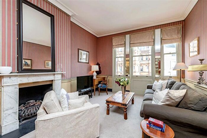 1 Bedroom Flat To Rent In Bina Gardens, South Kensington, SW5