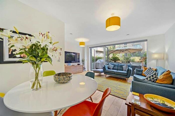 5 Bedroom Terraced House To Rent In Boaters Avenue, Brentford, TW8