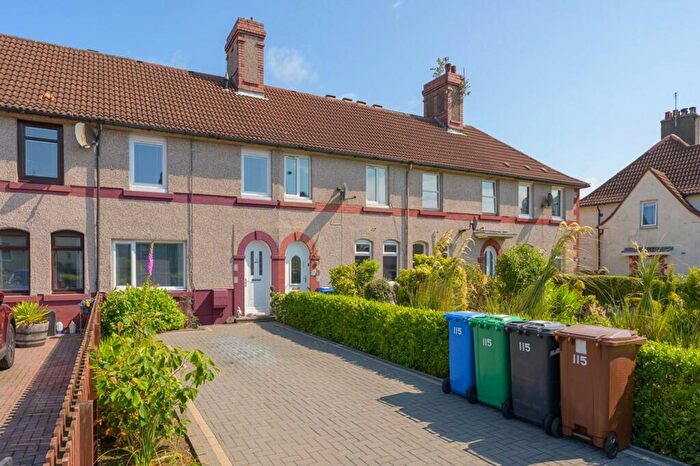 3 Bedroom Terraced House For Sale In Admiralty Road, Rosyth, KY11