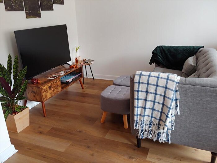 3 Bedroom Semi-Detached House To Rent In Blantyre Street, Swinton, M27