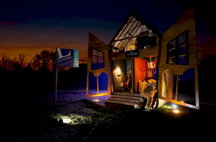 1 Bedroom Detached House To Rent In Alton Towers, Alton, DE1