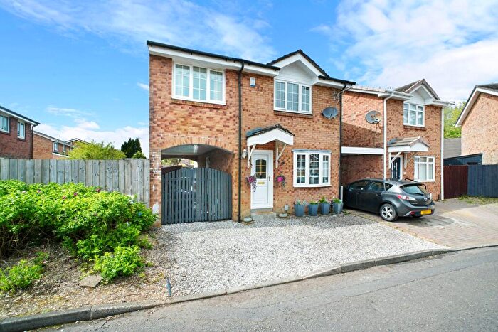 4 Bedroom Detached House For Sale In Woodhill Crescent, Girdle Toll, Irvine, KA11