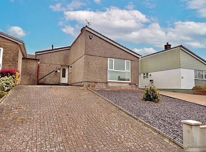 3 Bedroom Bungalow For Sale In Davenham Close, Plymouth, PL6