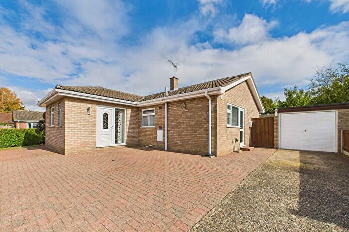 4 Bedroom Detached Bungalow For Sale In Caudle Avenue, Lakenheath, IP27