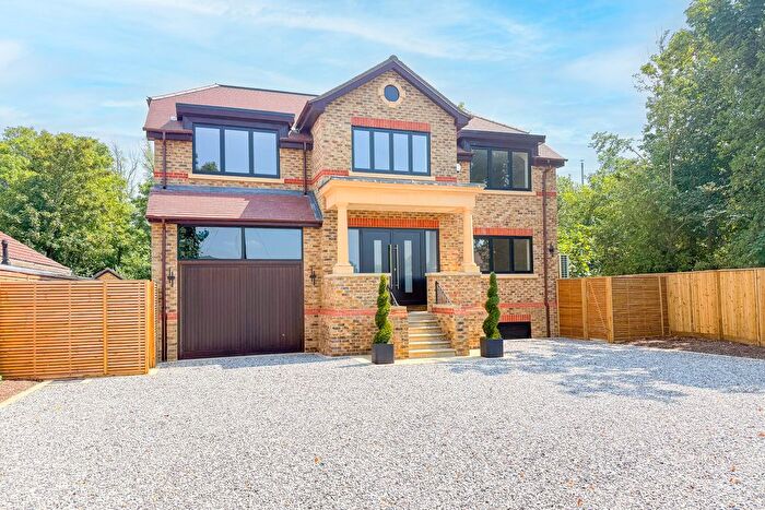 4 Bedroom Detached House For Sale In Wraysbury, TW19