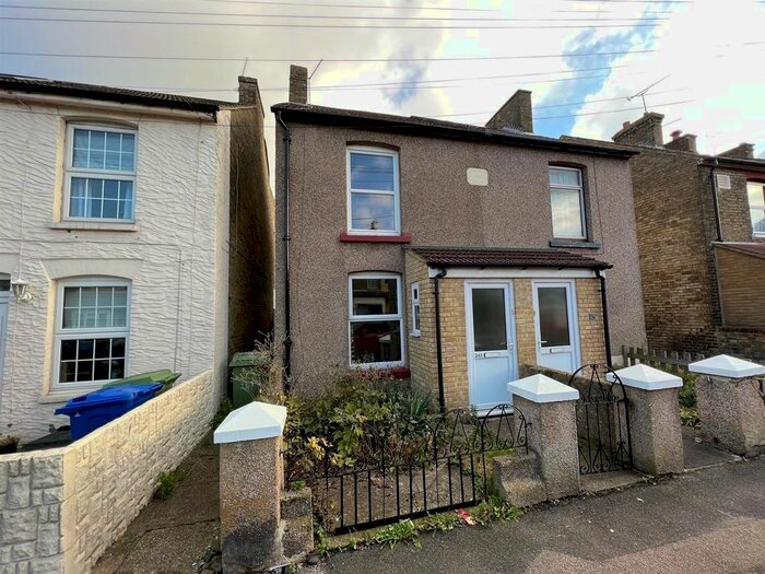 2 Bedroom Semi-Detached House To Rent In Park Road, Sittingbourne, ME10