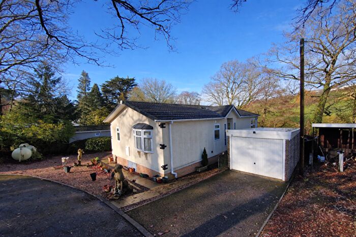 2 Bedroom Park Home For Sale In Pathfinder Village, Exeter, EX6