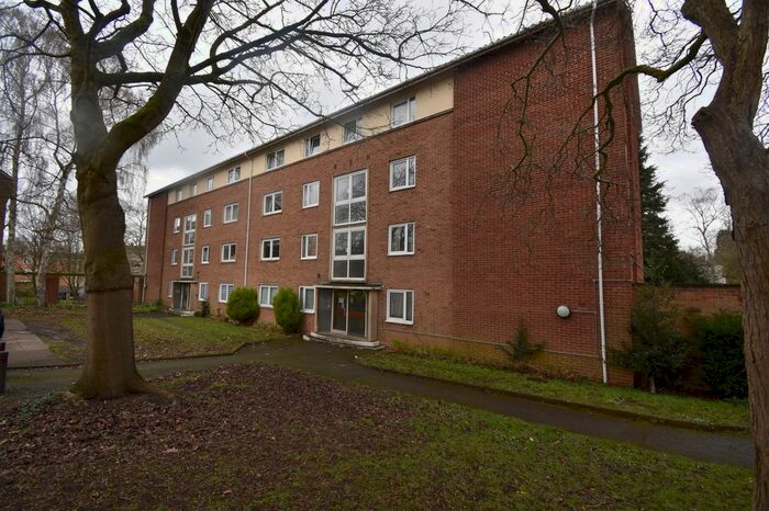 2 Bedroom Flat To Rent In Stamford Gardens, Rugby Road, Leamington Spa, Warwickshire, CV32