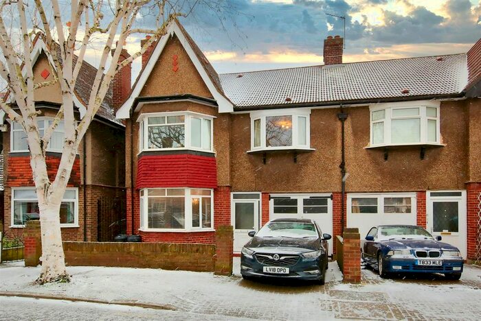 4 Bedroom Semi-Detached House To Rent In Titchwell Road, London, SW18