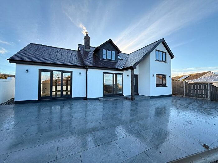 3 Bedroom Detached House For Sale In Heol Yr Esgob, Llanon, SY23