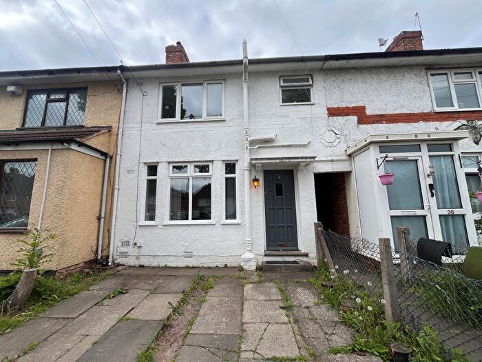 3 Bedroom House To Rent In Pool Farm Road, Birmingham, B27